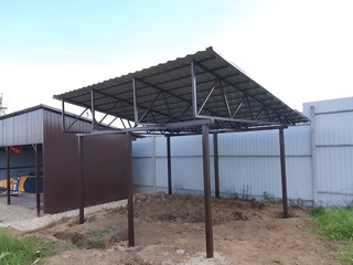 Навес односкатный с крышей из профнастила для дачного дома Навес односкатный с крышей из профнастила для дачного дома